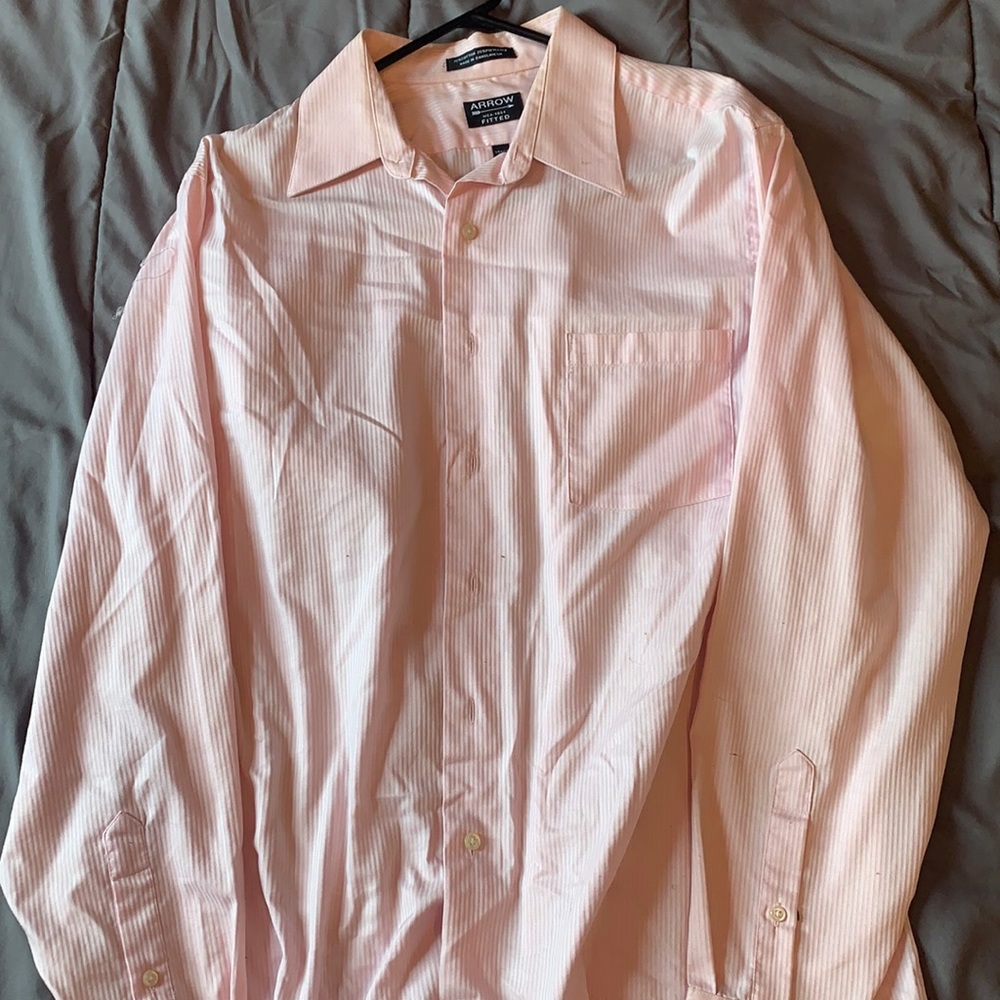 Beautiful pink fitted button down shirt